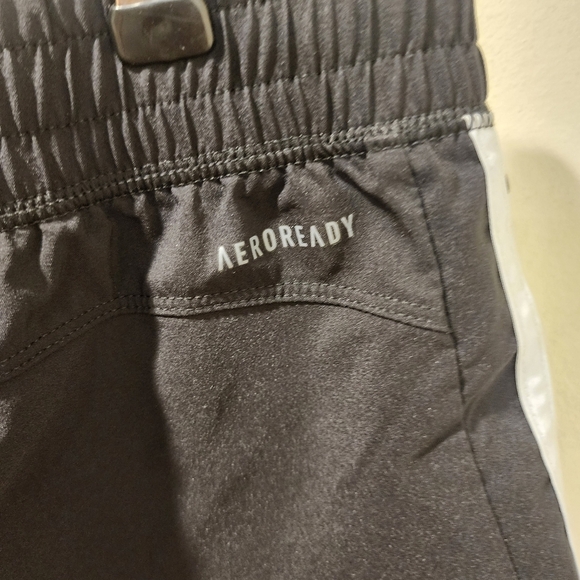 Adidas 3 stripes Black Women's Athletic Short size L - Picture 7 of 10